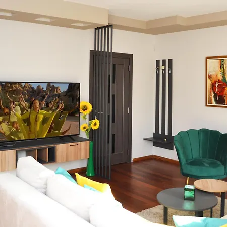 Apartment Balkan Beauty By He-ra *