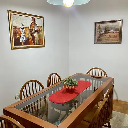 He-ra Centre Apartment Skopje