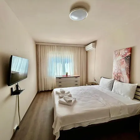 Balkan Beauty By He-ra