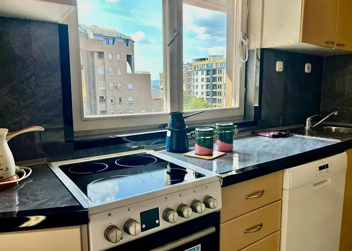 Balkan Beauty By He-ra Skopje