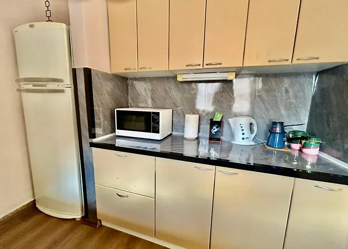 Balkan Beauty By He-ra *